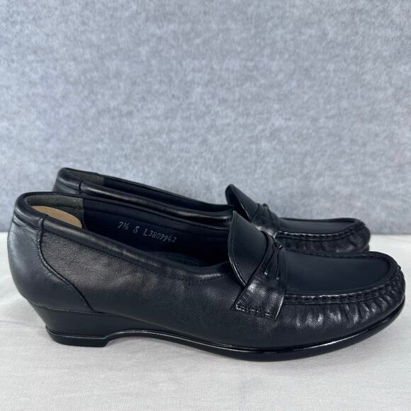 SAS Women's sz 7.5 Easier Slip On Loafer Black Leather Medicaid Diabetic - Picture 4 of 7